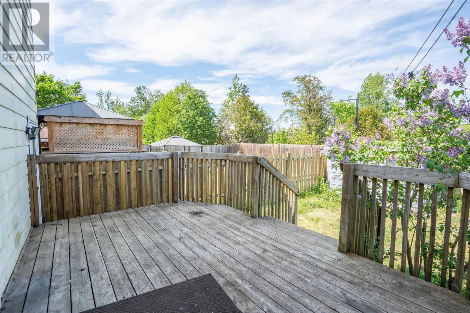 61 Robin St, Sault Ste. Marie, Ontario  P6A 5Y4 - Photo 4 - SM261392