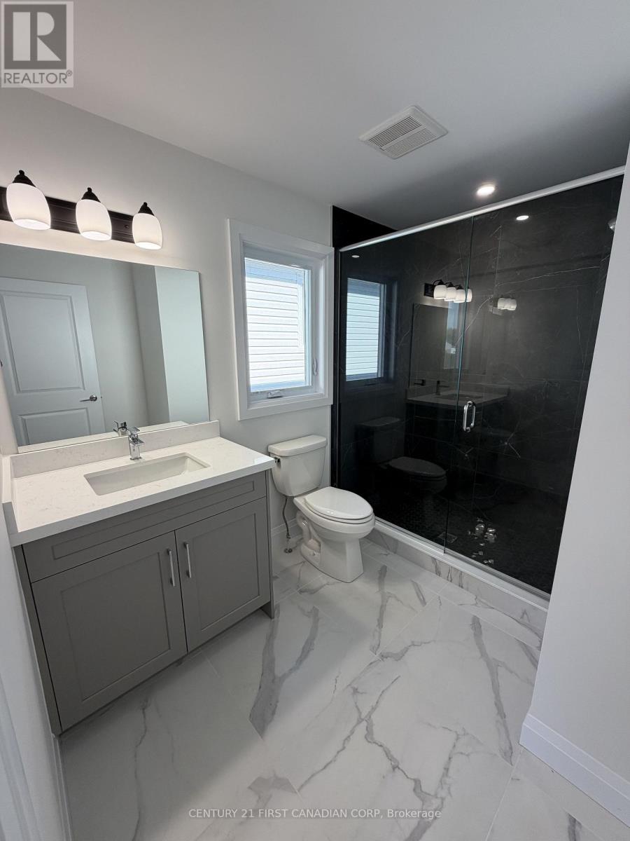 Upper - 1045 Karenana Road, London South, Ontario  N6M 0K2 - Photo 25 - X13635320