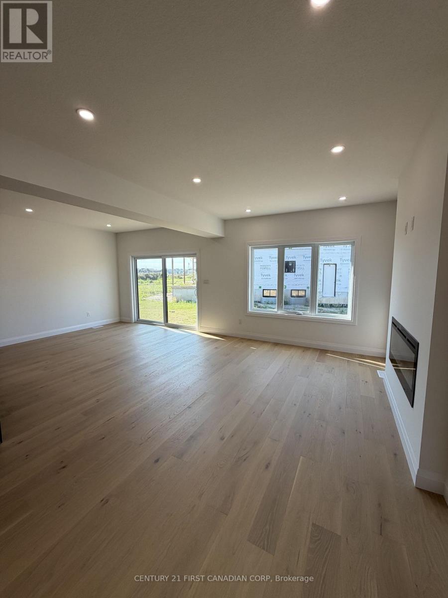 Upper - 1045 Karenana Road, London South, Ontario  N6M 0K2 - Photo 6 - X13635320
