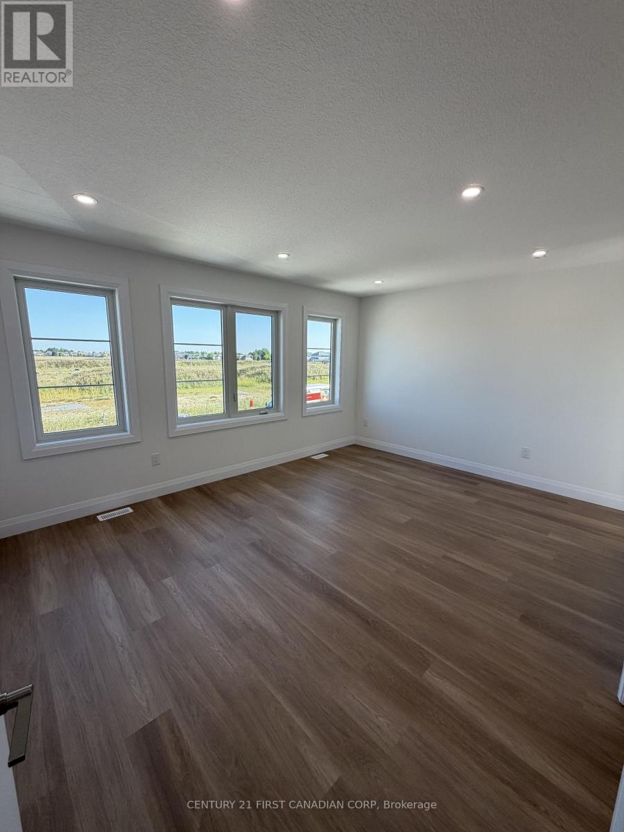 Upper - 1045 Karenana Road, London South, Ontario  N6M 0K2 - Photo 16 - X13635320