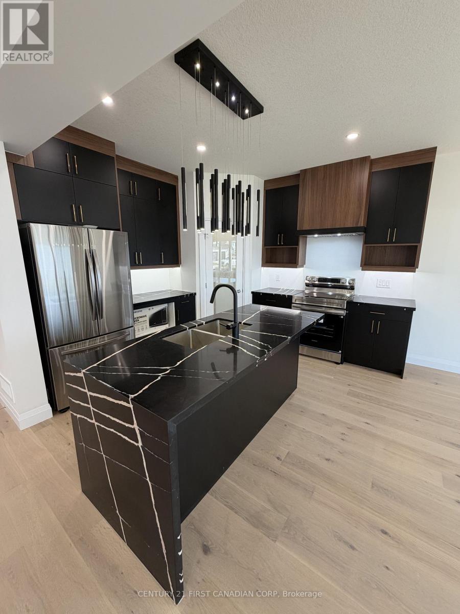 Upper - 1045 Karenana Road, London South, Ontario  N6M 0K2 - Photo 9 - X13635320