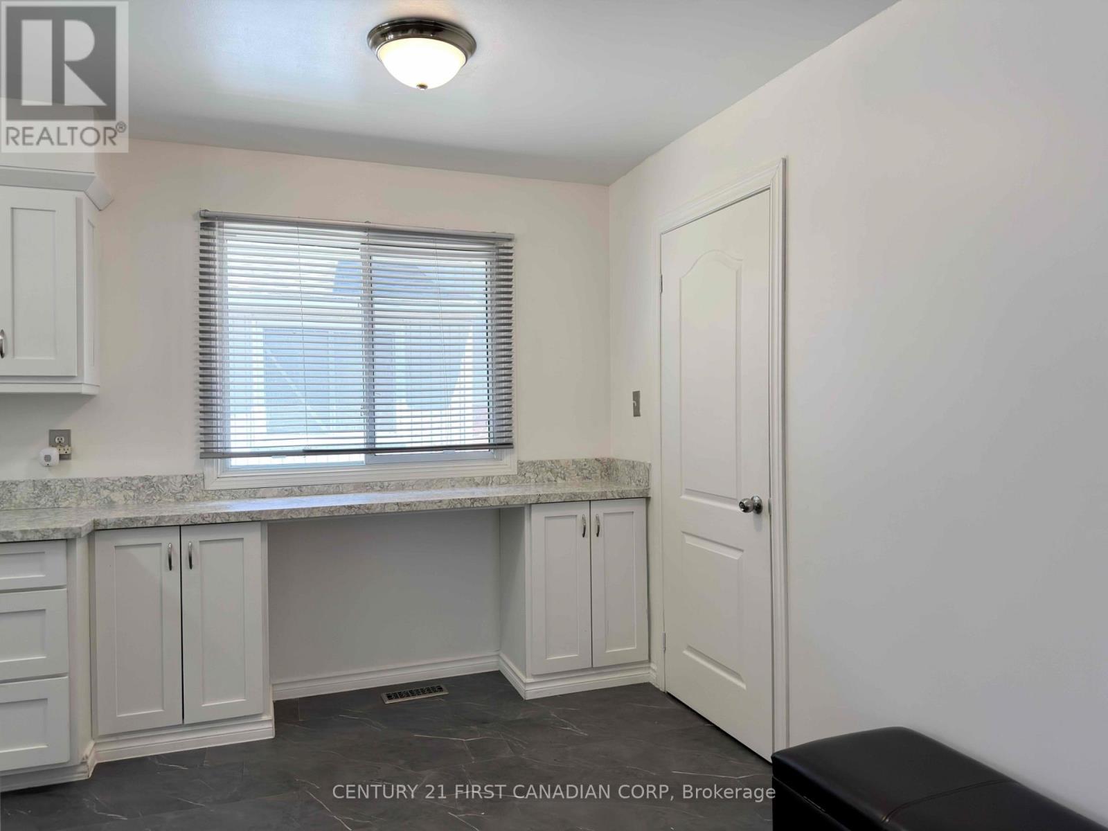 74 Tumbleweed Crescent, London South, Ontario  N6E 2N8 - Photo 10 - X13639072