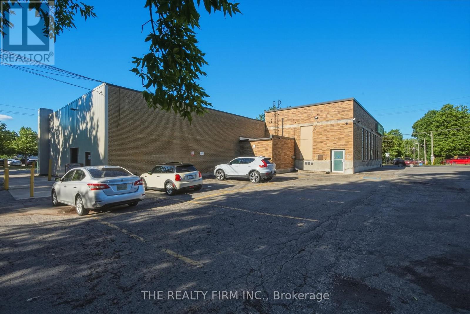 217 Wharncliffe Road S, London South, Ontario  N6J 2L2 - Photo 5 - X13639108