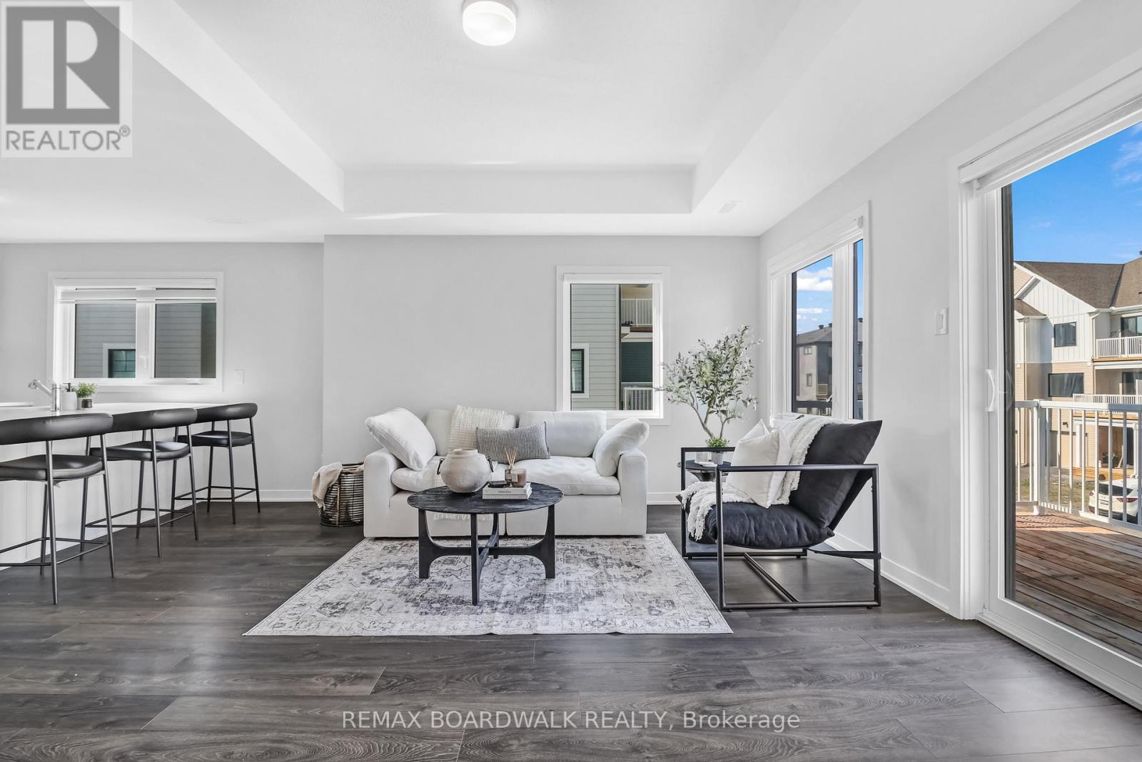 210 Verulam Street, Ottawa, Ontario  K2J 7J5 - Photo 3 - X13639018