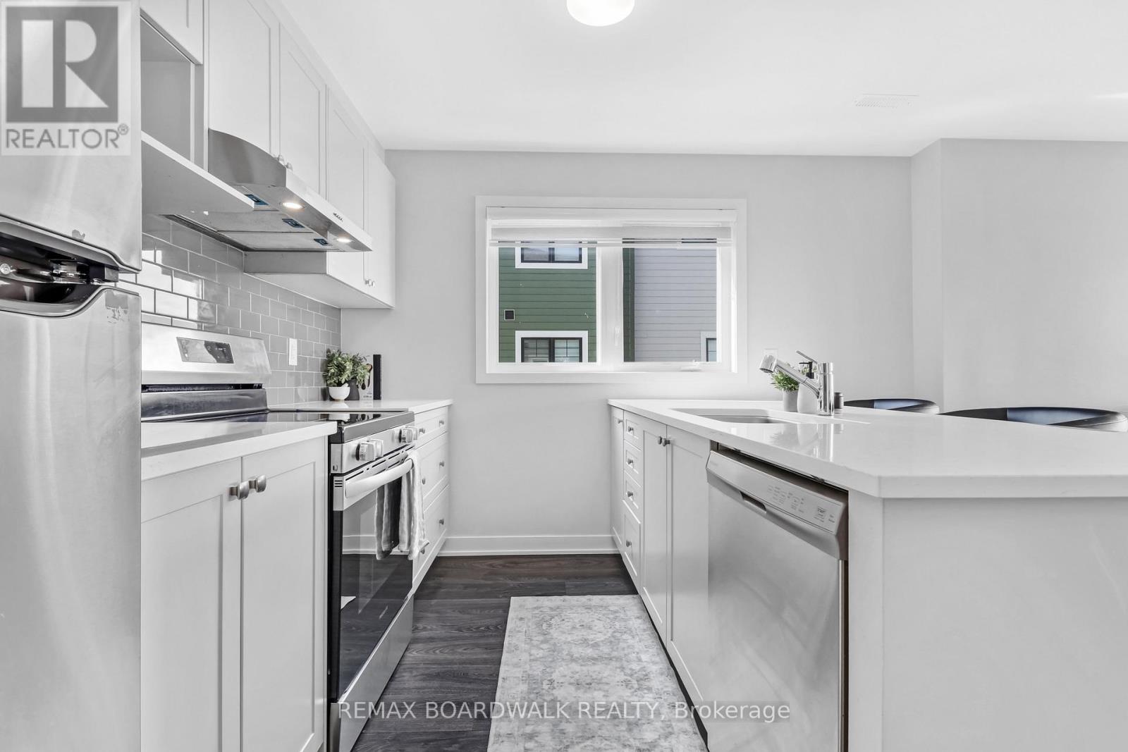 210 Verulam Street, Ottawa, Ontario  K2J 7J5 - Photo 6 - X13639018