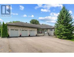21 HOLLY DRIVE, Edwardsburgh/Cardinal, Ontario