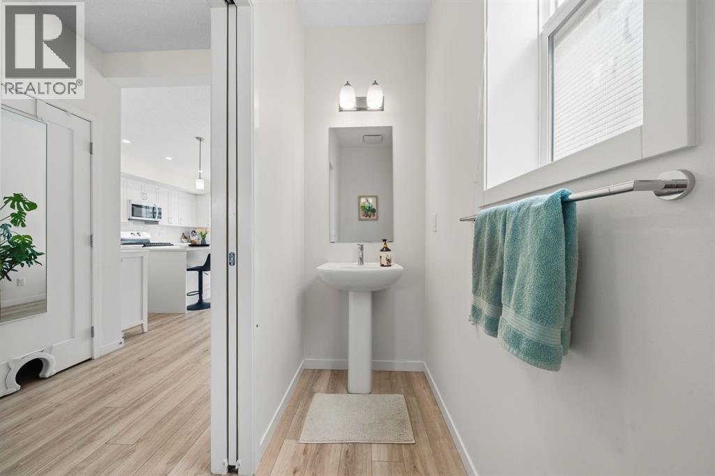 418 Copperstone Manor SE, Calgary, Alberta  T2Z 5G3 - Photo 18 - A2323244