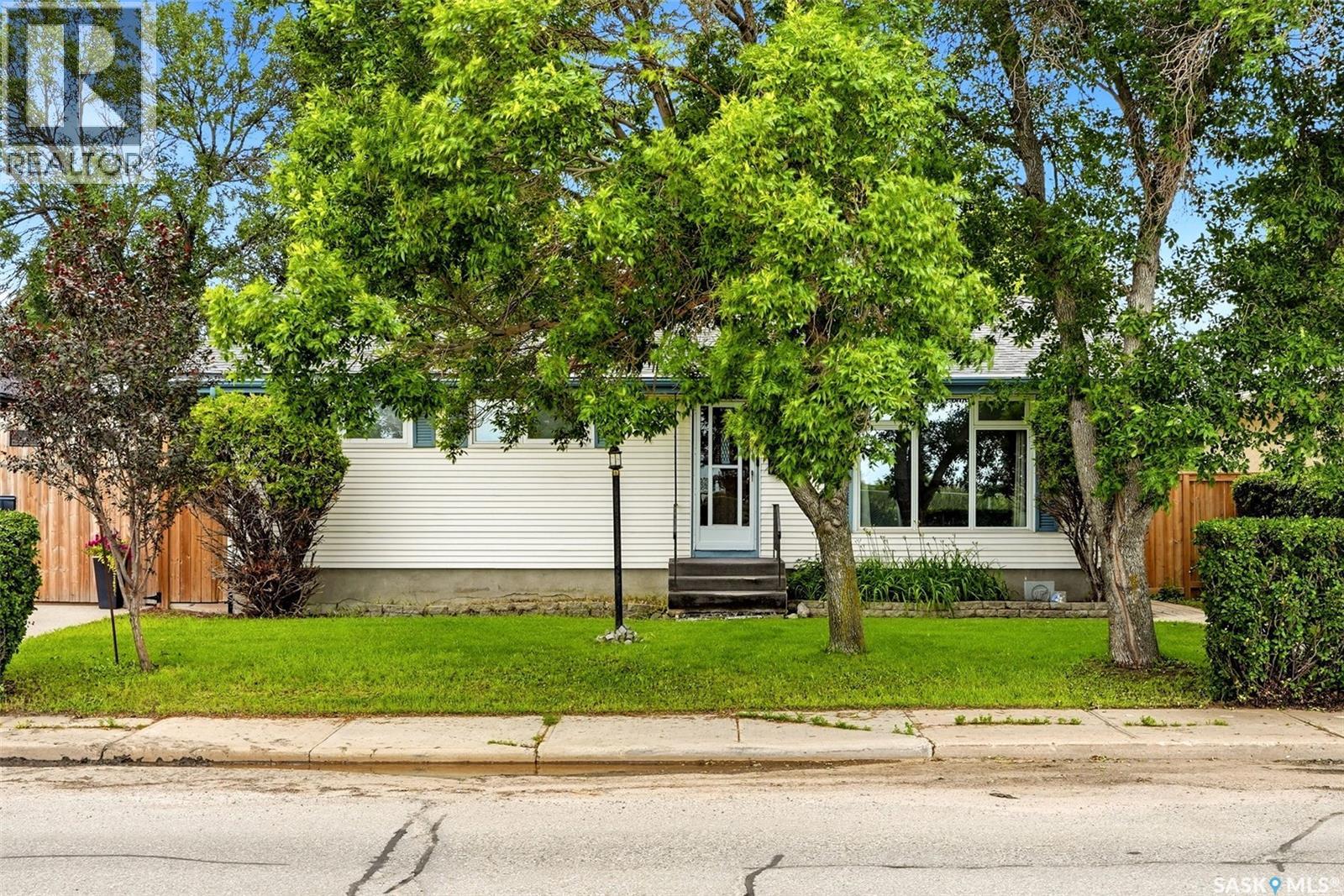 7208 Dewdney Avenue, Regina, Saskatchewan  S4T 1E6 - Photo 33 - SK044509