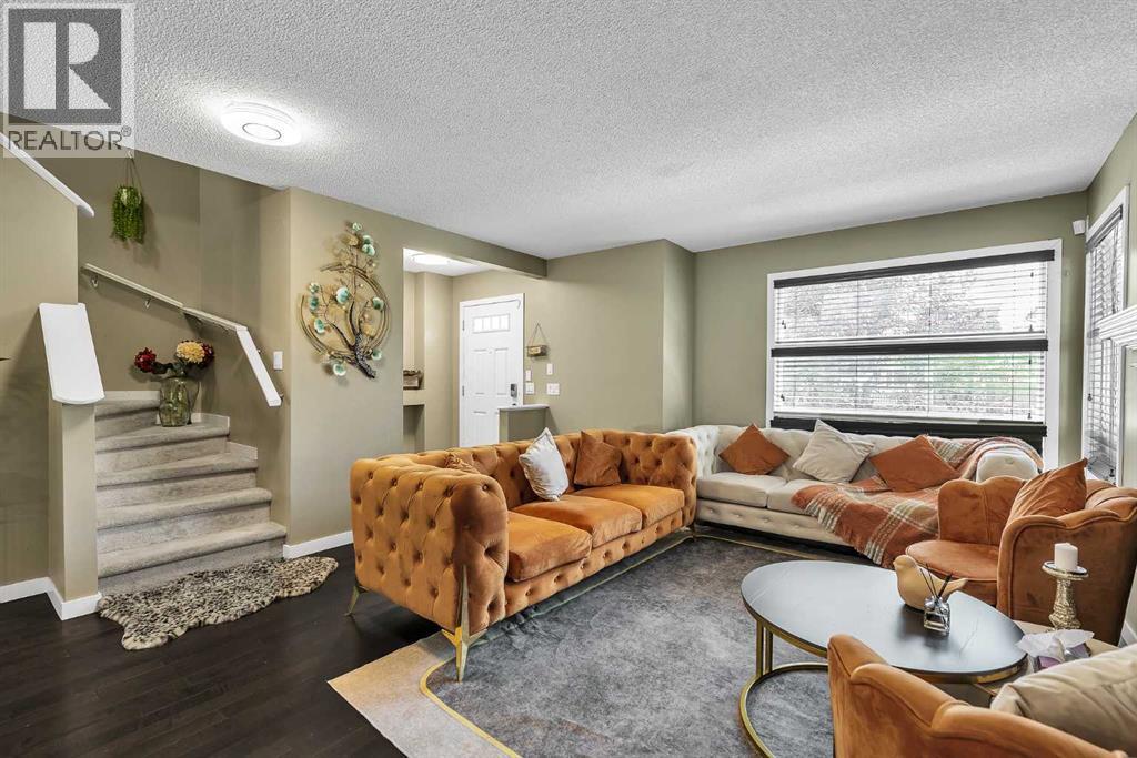 88 Walden Gardens SE, Calgary, Alberta  T2X 0M9 - Photo 5 - A2328802