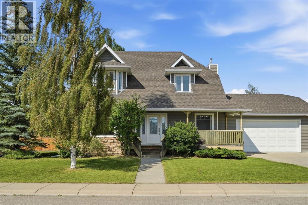 763 Stonehaven Drive, Carstairs, Alberta  T0M 0N0 - Photo 3 - A2328626
