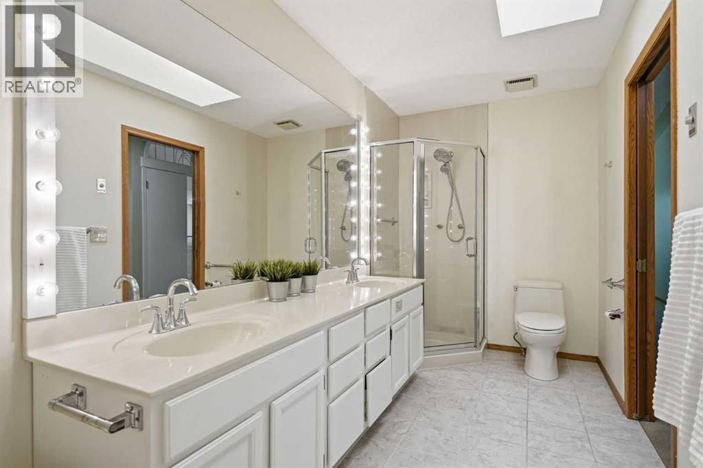 135 Shawnee Rise SW, Calgary, Alberta  T2Y 2S3 - Photo 27 - A2329270