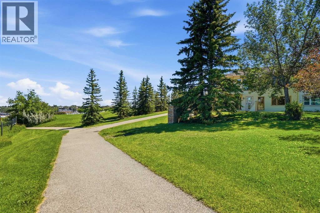 135 Shawnee Rise SW, Calgary, Alberta  T2Y 2S3 - Photo 41 - A2329270