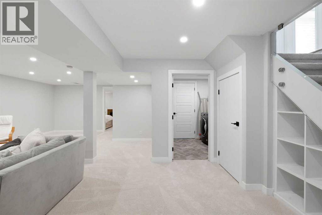 5008 Valiant Drive NW, Calgary, Alberta  T3A 0Y5 - Photo 33 - A2332704