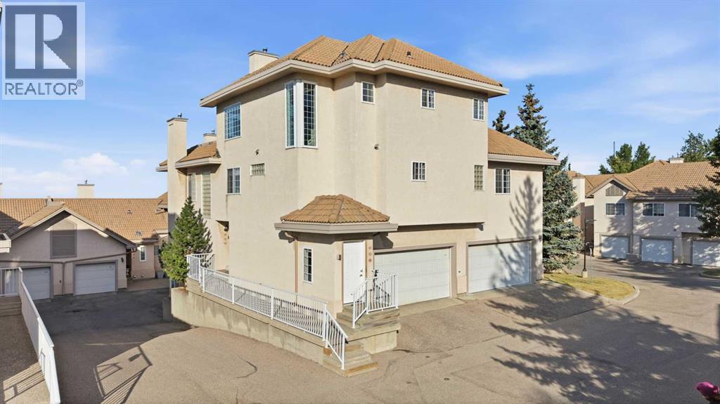 501 Patterson View SW, Calgary, Alberta  T3H 3J9 - Photo 2 - A2333834