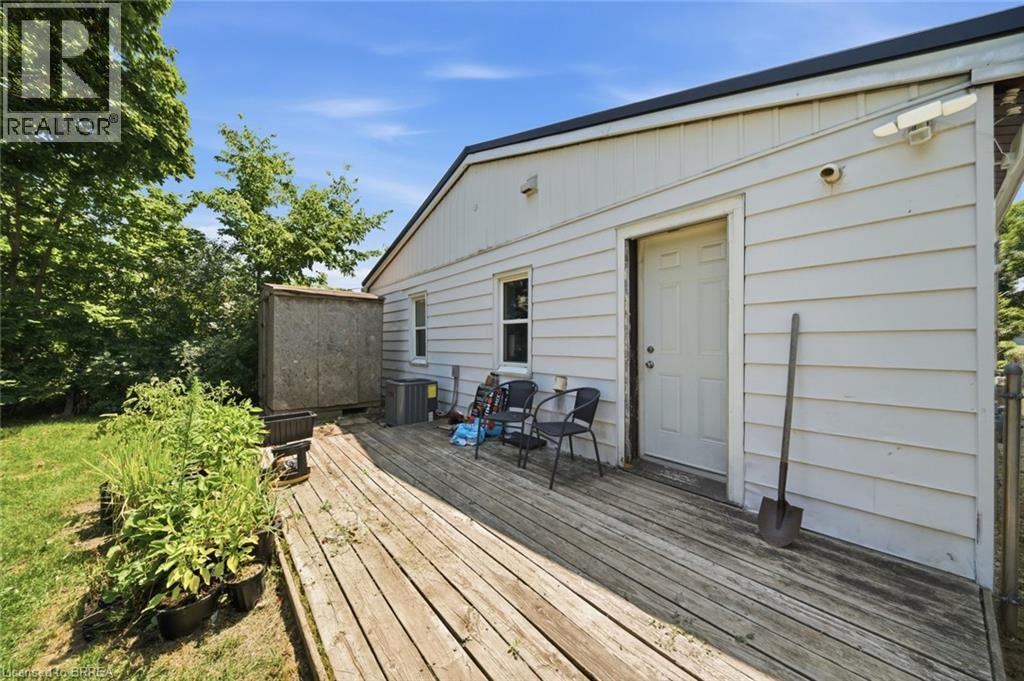 8 Russell Street, Brantford, Ontario  N3R 1Y7 - Photo 32 - 40853092