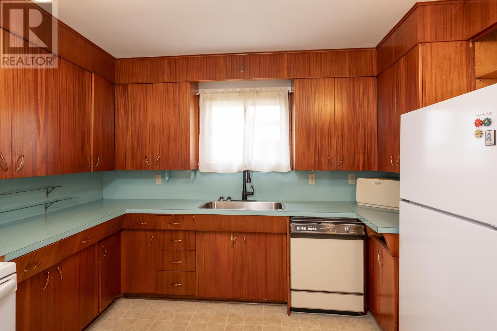 216 Francis St, Thunder Bay, Ontario  P7E 4C2 - Photo 7 - TB2602243