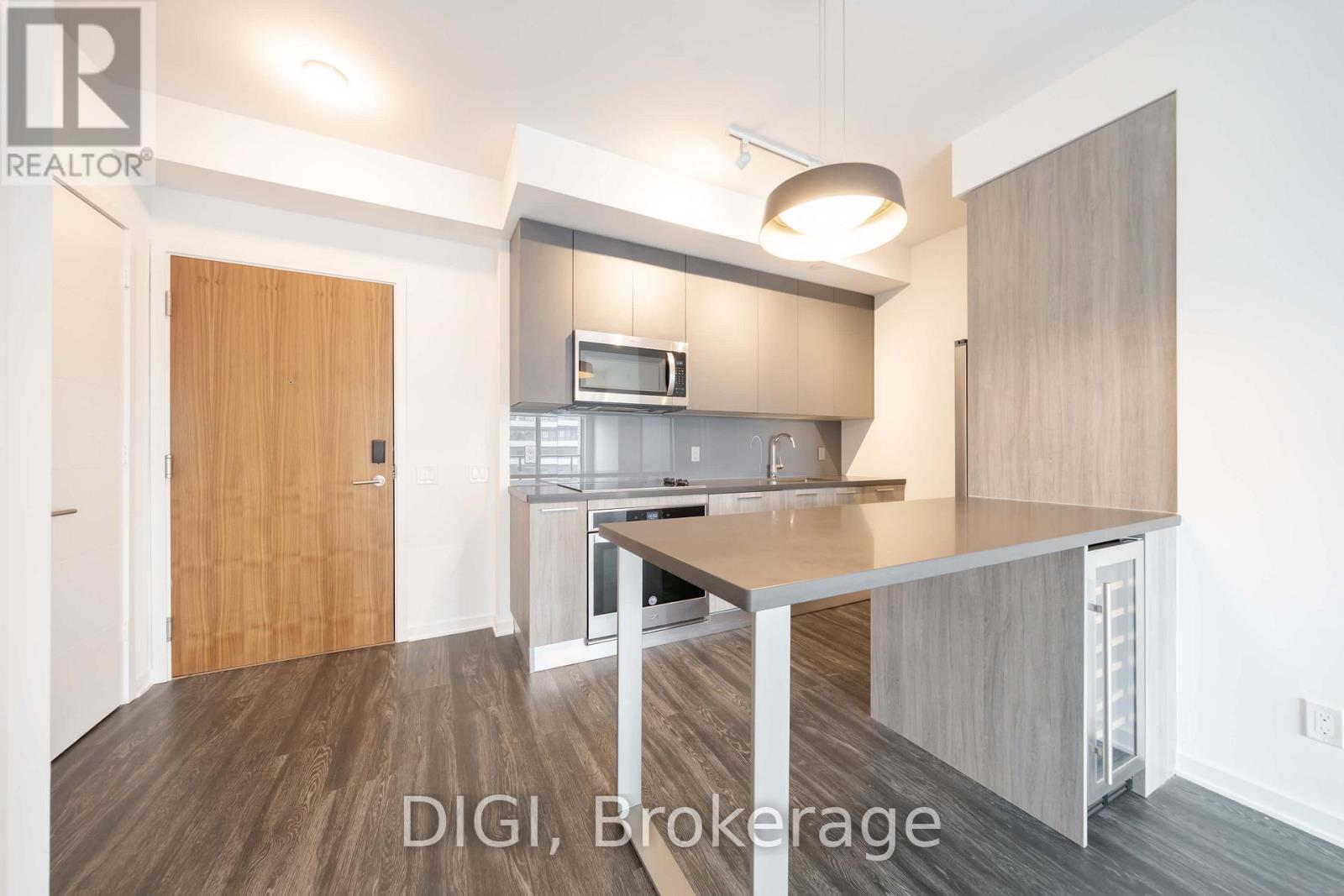 1504 - 25 Selby Street, Toronto, Ontario  M4Y 0E6 - Photo 4 - C13638858