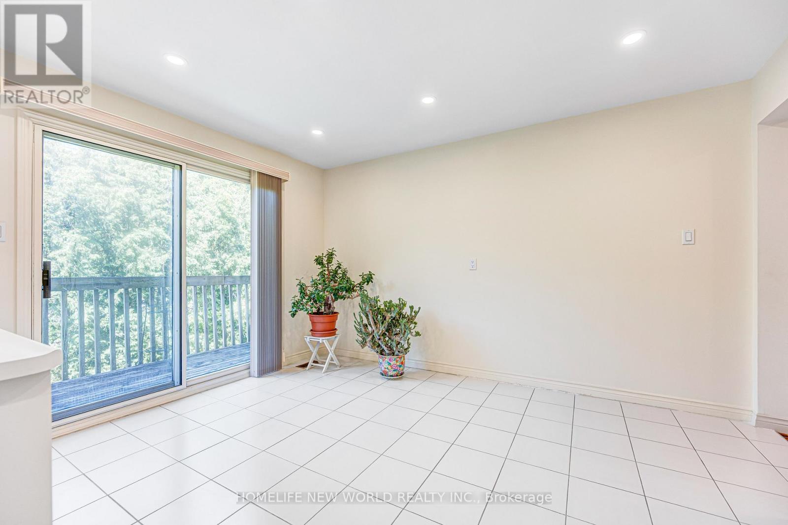 4 Tarbert Road, Toronto, Ontario  M2M 2Y2 - Photo 23 - C13639042