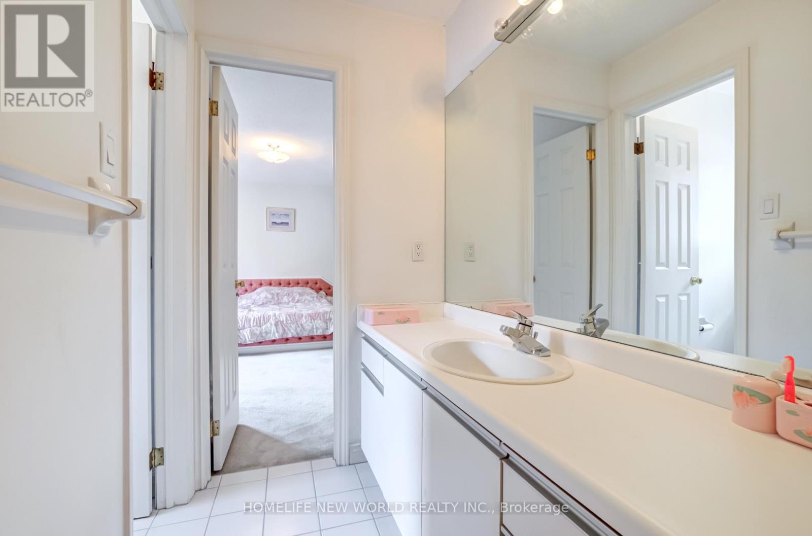 4 Tarbert Road, Toronto, Ontario  M2M 2Y2 - Photo 31 - C13639042
