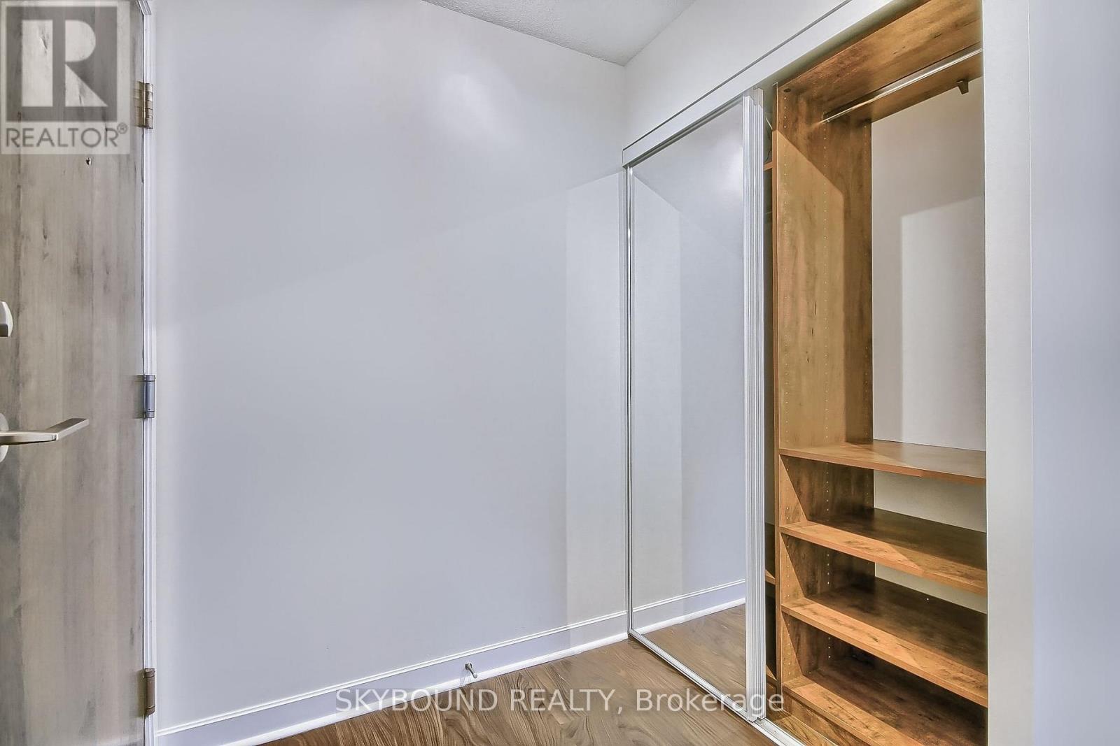 712 - 33 Bay Street, Toronto, Ontario  M5J 2Z3 - Photo 7 - C13639096