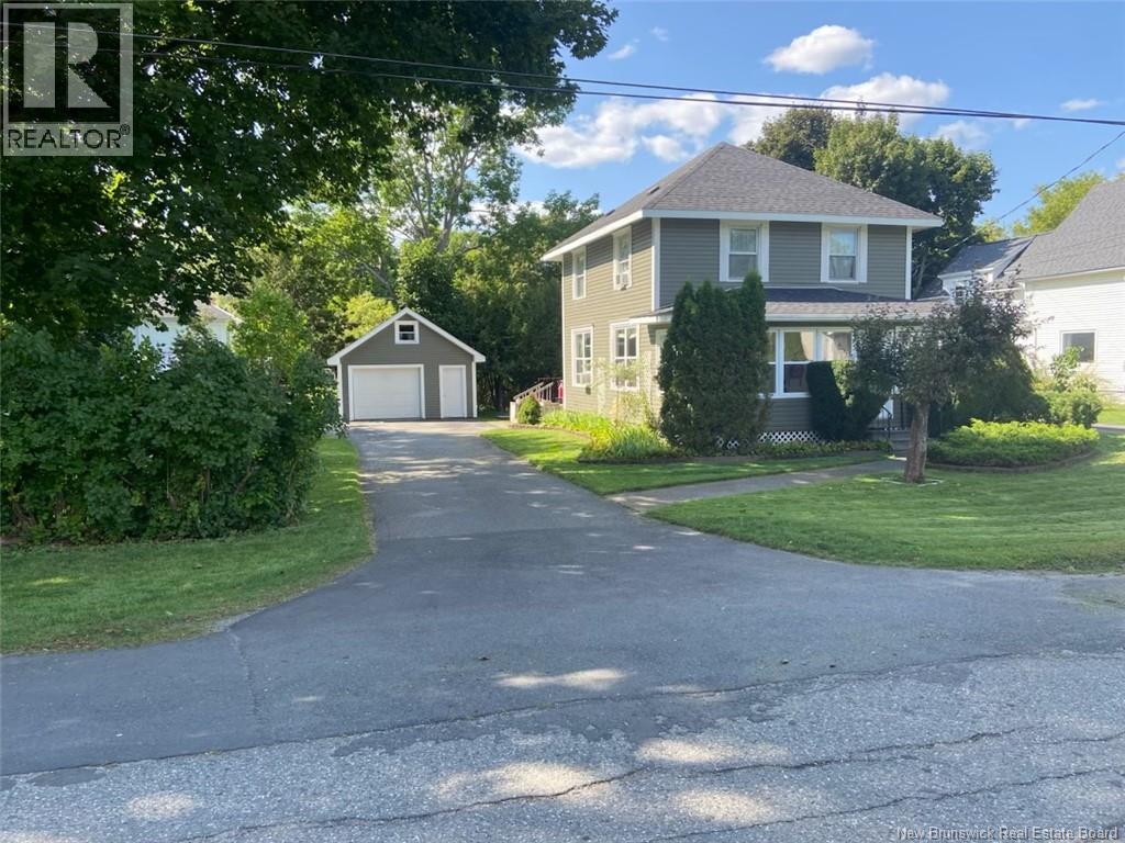 40 Churchill Street, St. Stephen, New Brunswick  E3L 2G4 - Photo 1 - NB145345