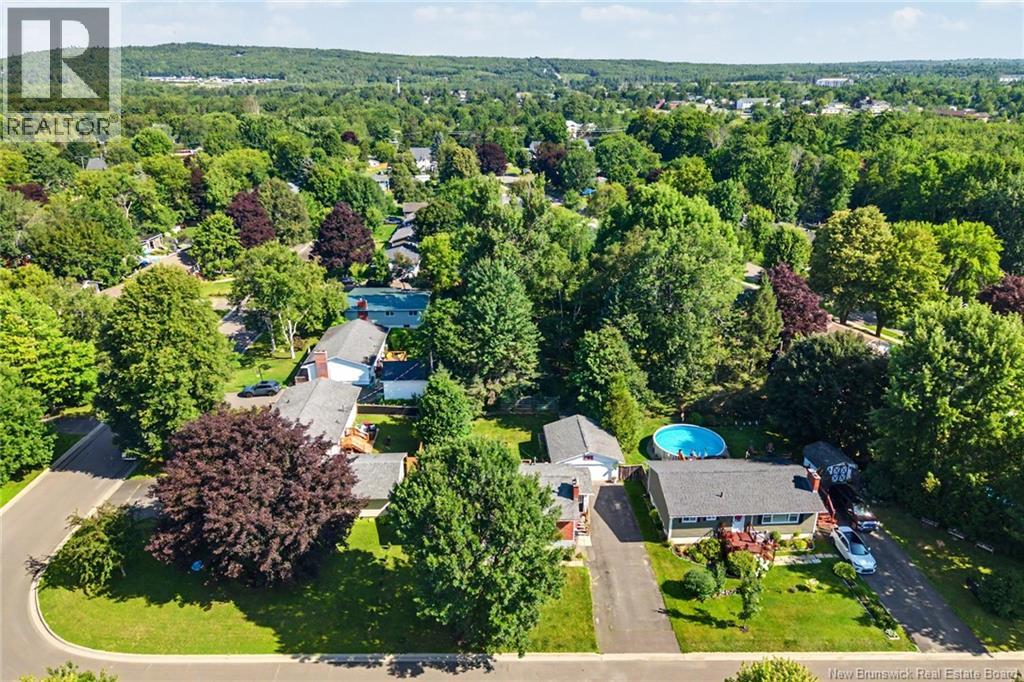 6 Robinson Drive, Fredericton, New Brunswick  E3A 1L8 - Photo 41 - NB144867