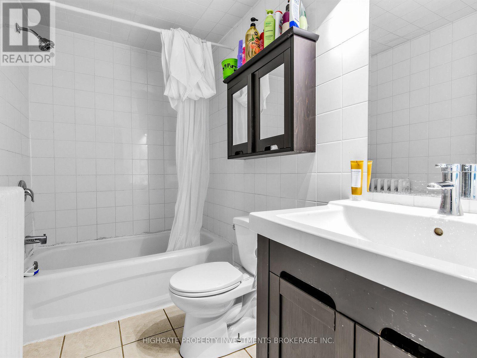 Basement - 210 Gowan Avenue, Toronto, Ontario  M4J 2K6 - Photo 13 - E13638966