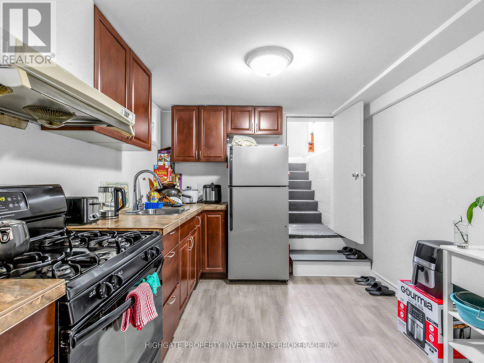 Basement - 210 Gowan Avenue, Toronto, Ontario  M4J 2K6 - Photo 9 - E13638966