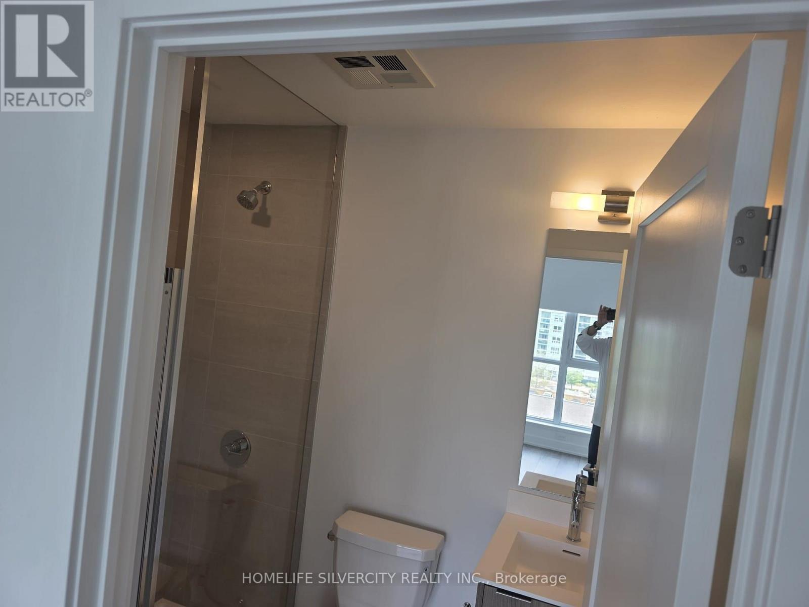 617 - 20 Deans Drive, Toronto, Ontario  M1L 0J7 - Photo 4 - E13639020