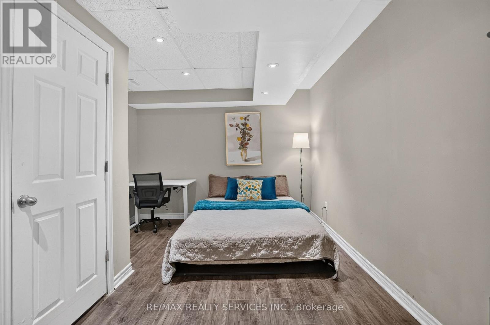 92 Snowling Drive, Ajax, Ontario  L1Z 0G1 - Photo 31 - E13639104
