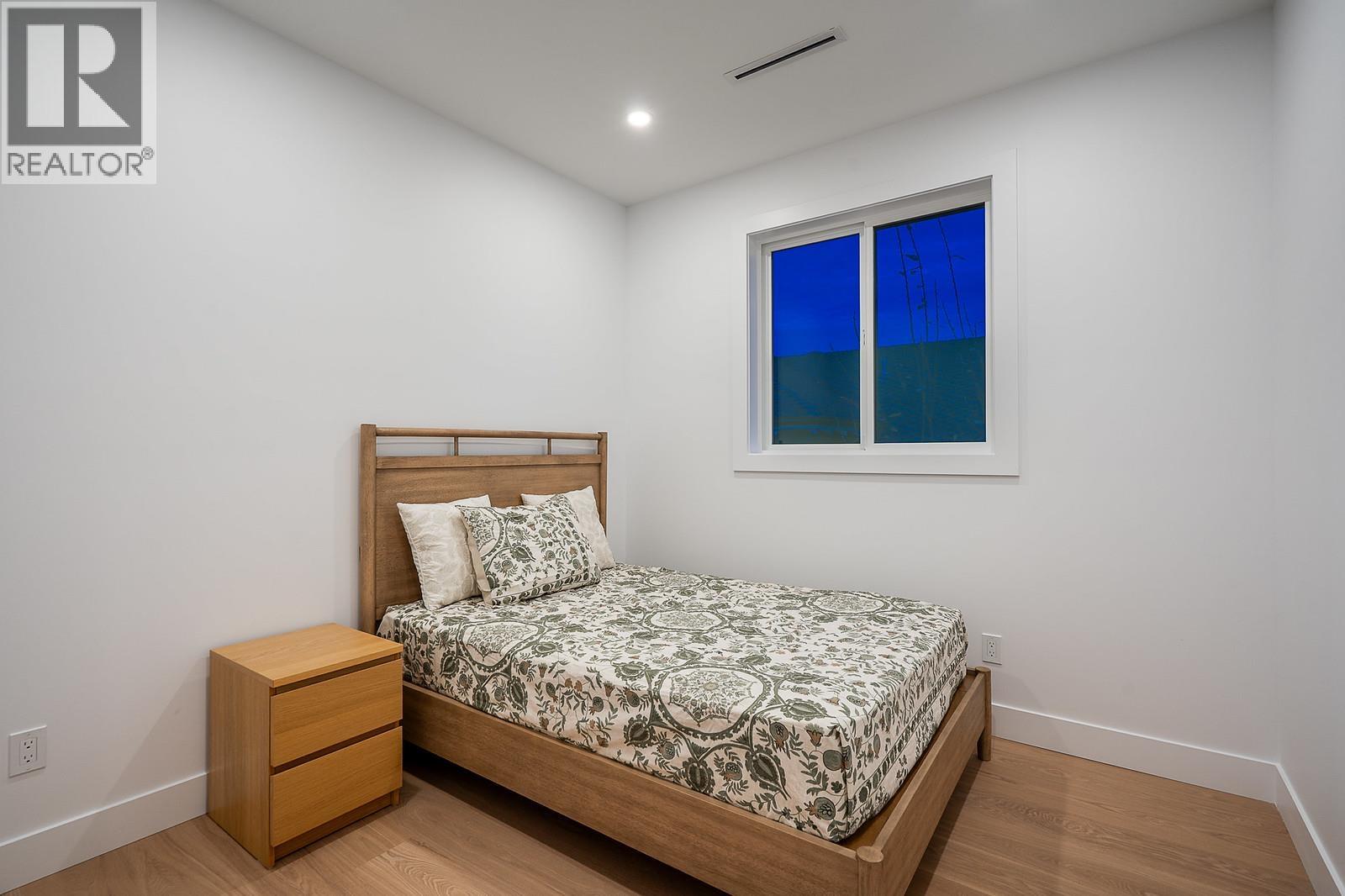 2 4557 Parker Street, Burnaby, British Columbia V5C 3E1 - Photo 19 - R3152691