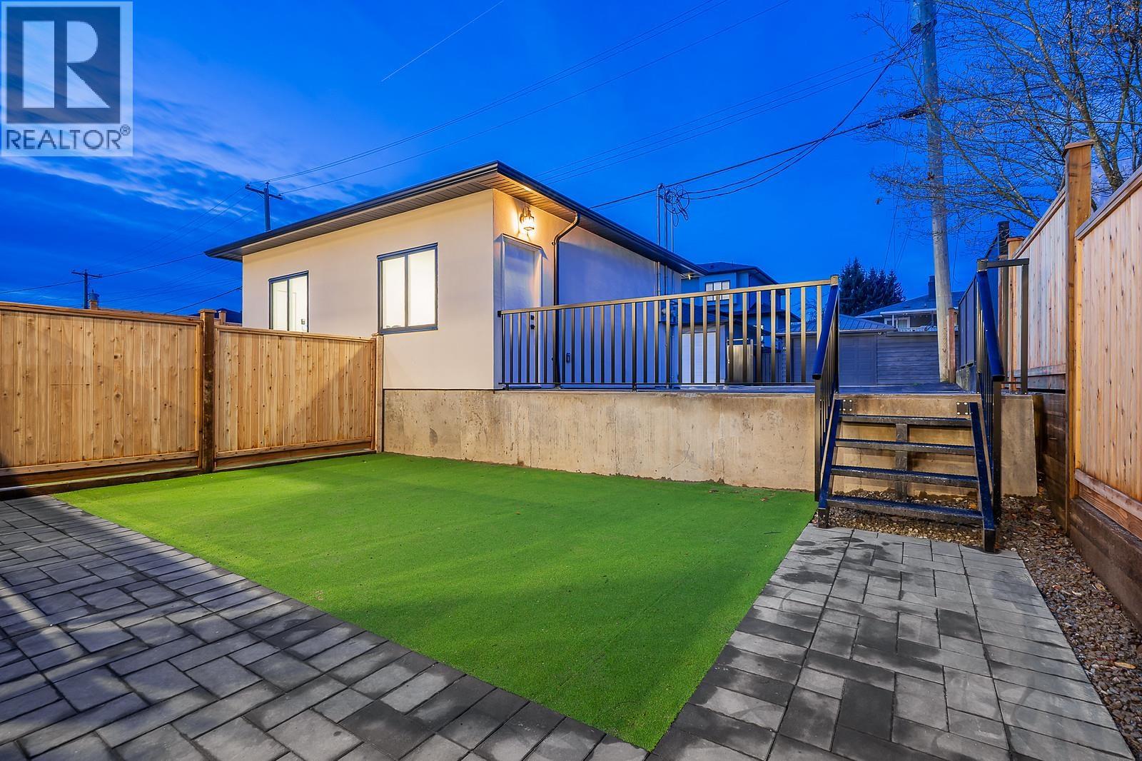 2 4557 Parker Street, Burnaby, British Columbia V5C 3E1 - Photo 33 - R3152691
