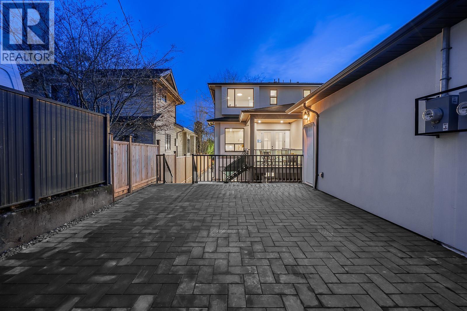 2 4557 Parker Street, Burnaby, British Columbia V5C 3E1 - Photo 35 - R3152691