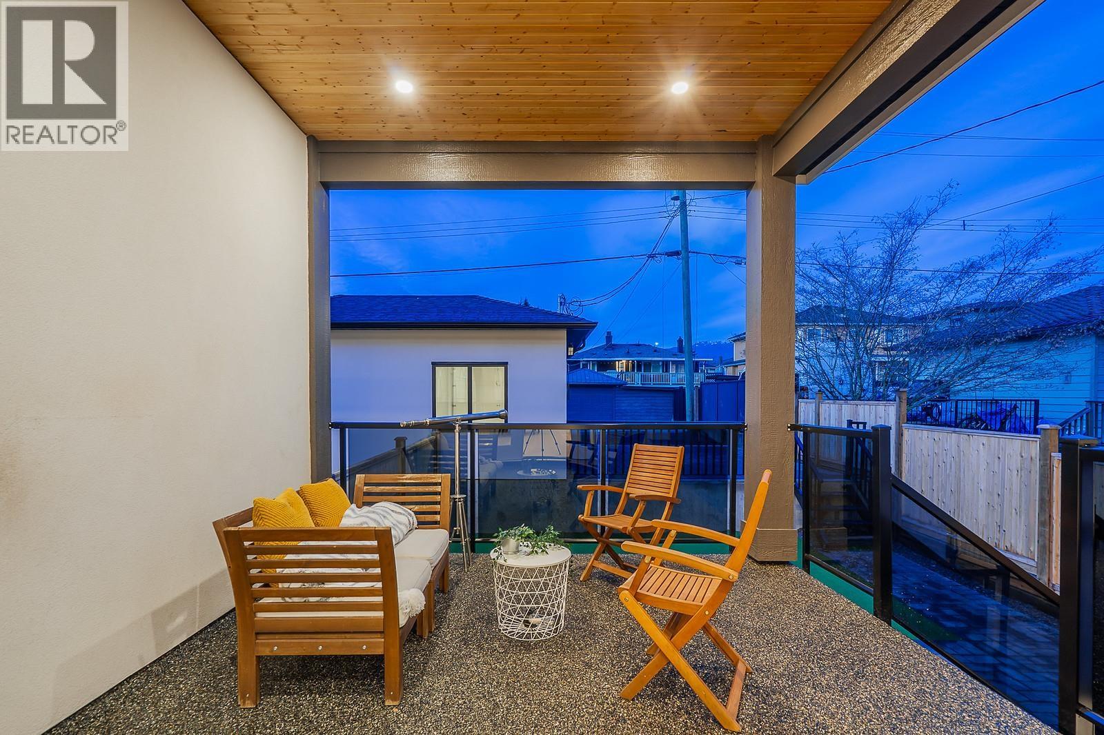 2 4557 Parker Street, Burnaby, British Columbia V5C 3E1 - Photo 7 - R3152691