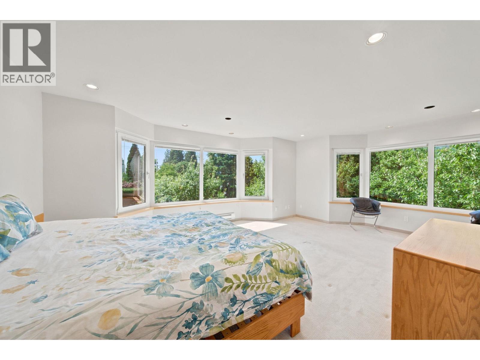 305 E 17th Street, North Vancouver, British Columbia V7L 2W1 - Photo 22 - R3152700