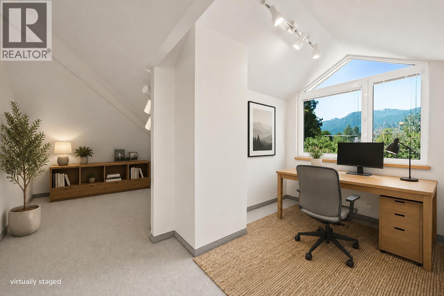 305 E 17th Street, North Vancouver, British Columbia V7L 2W1 - Photo 32 - R3152700