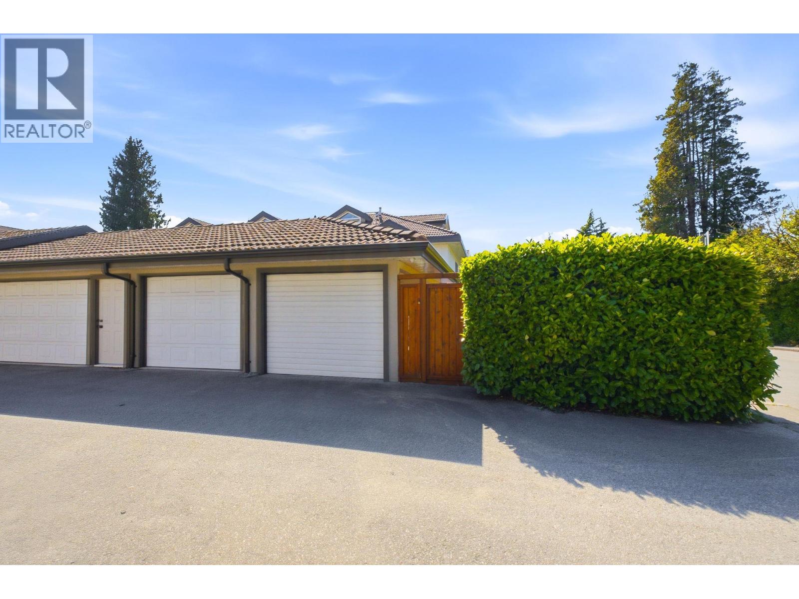 305 E 17th Street, North Vancouver, British Columbia V7L 2W1 - Photo 39 - R3152700