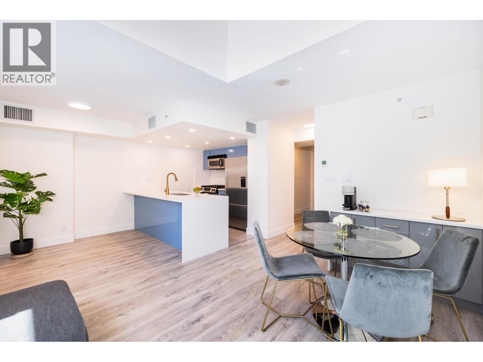 Th8 168 E Esplanade Avenue, North Vancouver, British Columbia V7L 4X8 - Photo 13 - R3152703