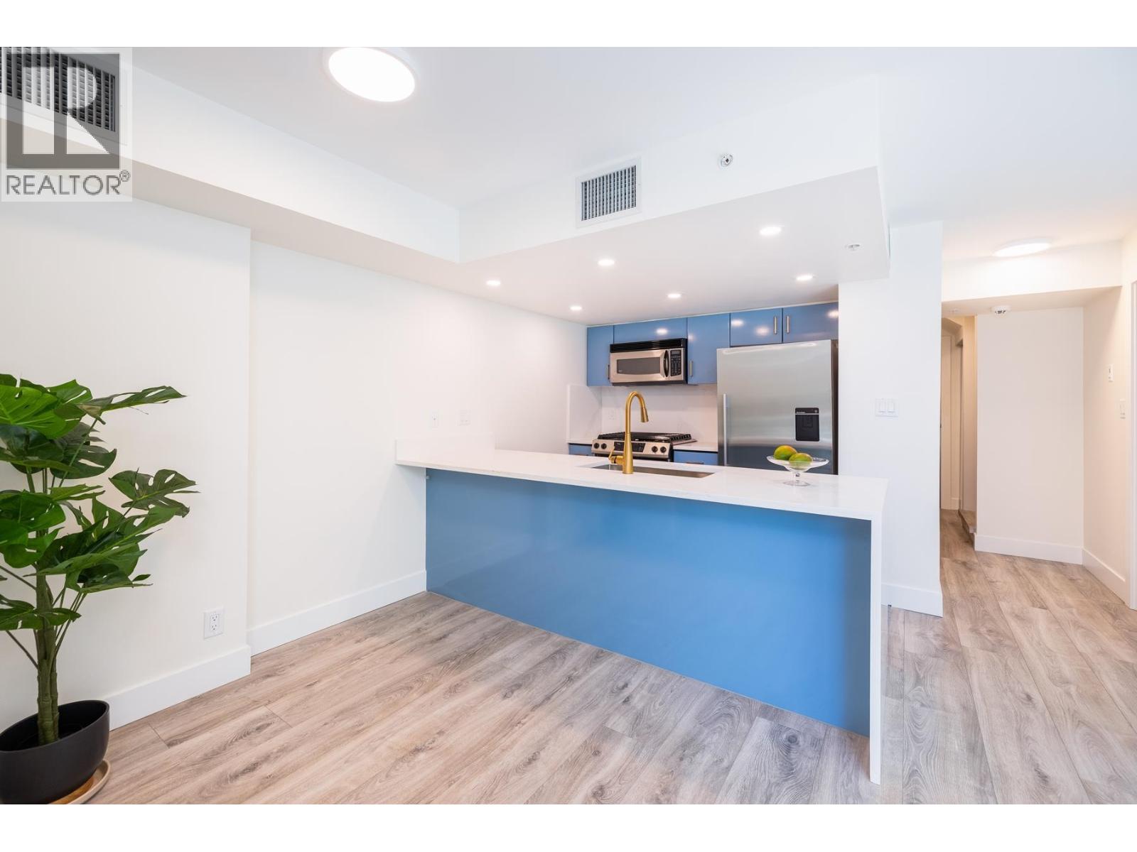 Th8 168 E Esplanade Avenue, North Vancouver, British Columbia V7L 4X8 - Photo 14 - R3152703