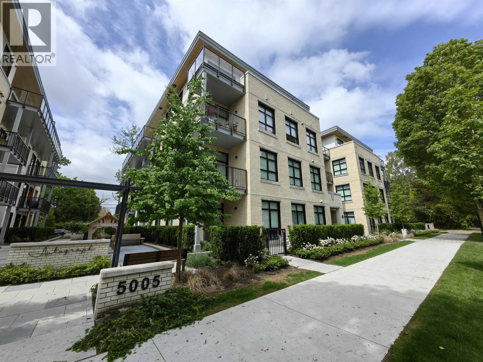 204 5005 ASH STREET, Vancouver, British Columbia