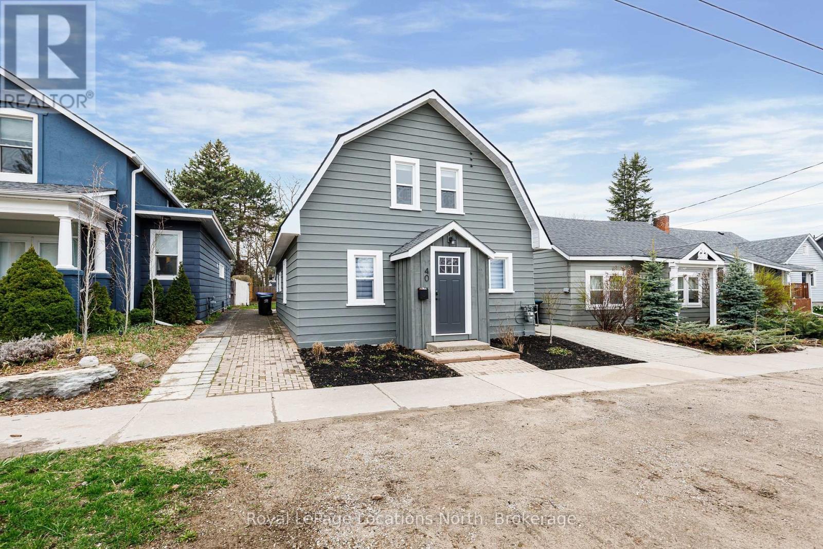 40 Market Street, Collingwood, Ontario  L9Y 3M6 - Photo 2 - S13638876