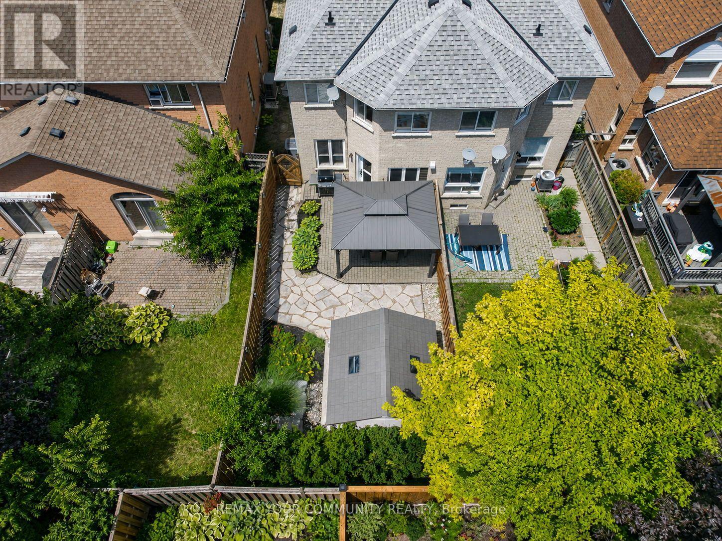 126 Woodroof Crescent, Aurora, Ontario  L4G 7H2 - Photo 44 - N13638862