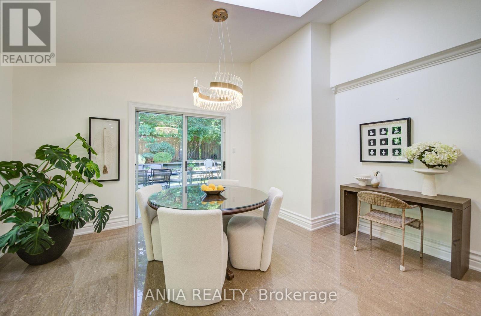 8 Calderbridge Crescent, Markham, Ontario  L3R 9M8 - Photo 13 - N13638878