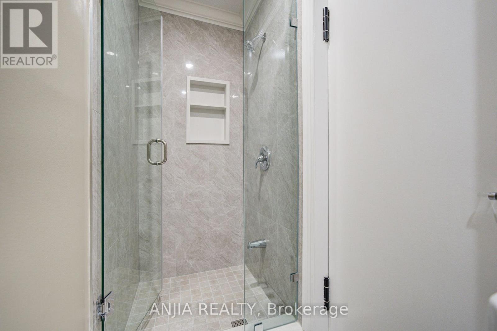 8 Calderbridge Crescent, Markham, Ontario  L3R 9M8 - Photo 28 - N13638878