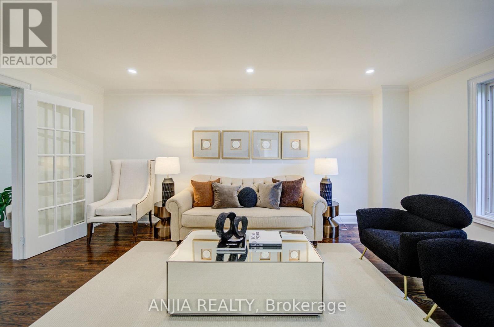 8 Calderbridge Crescent, Markham, Ontario  L3R 9M8 - Photo 8 - N13638878