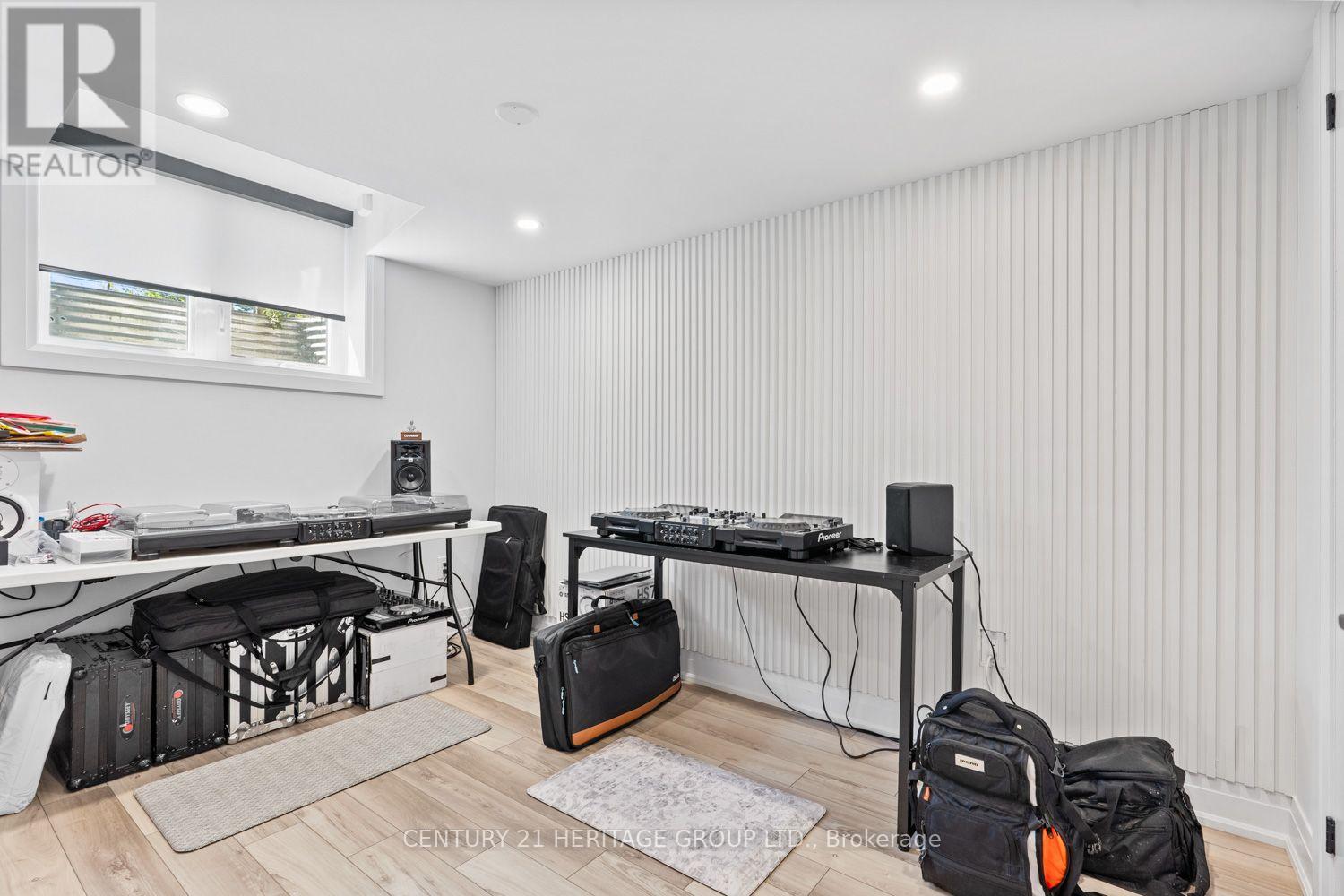 79 Seguin Street, Richmond Hill, Ontario  L4E 1H8 - Photo 38 - N13638986