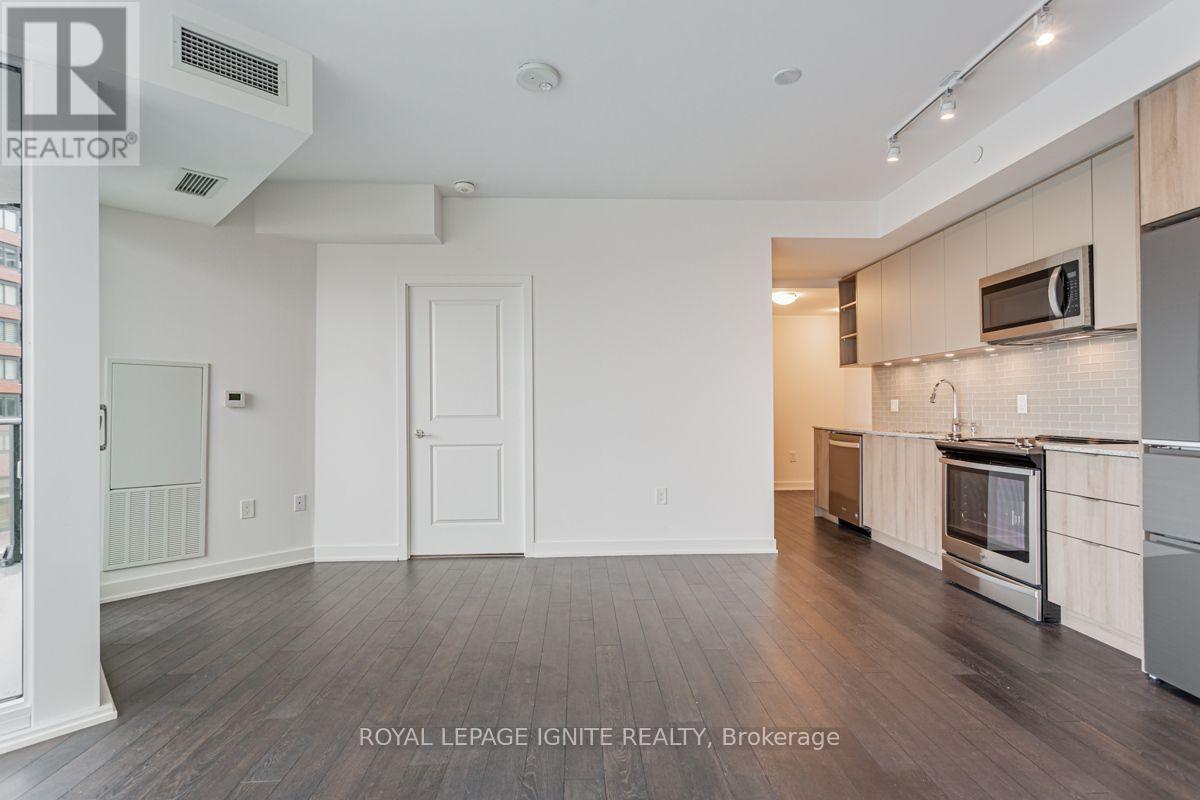 305 - 100 Eagle Rock Way, Vaughan, Ontario  L6A 5B9 - Photo 12 - N13639026