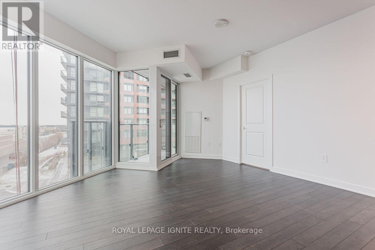 305 - 100 Eagle Rock Way, Vaughan, Ontario  L6A 5B9 - Photo 5 - N13639026