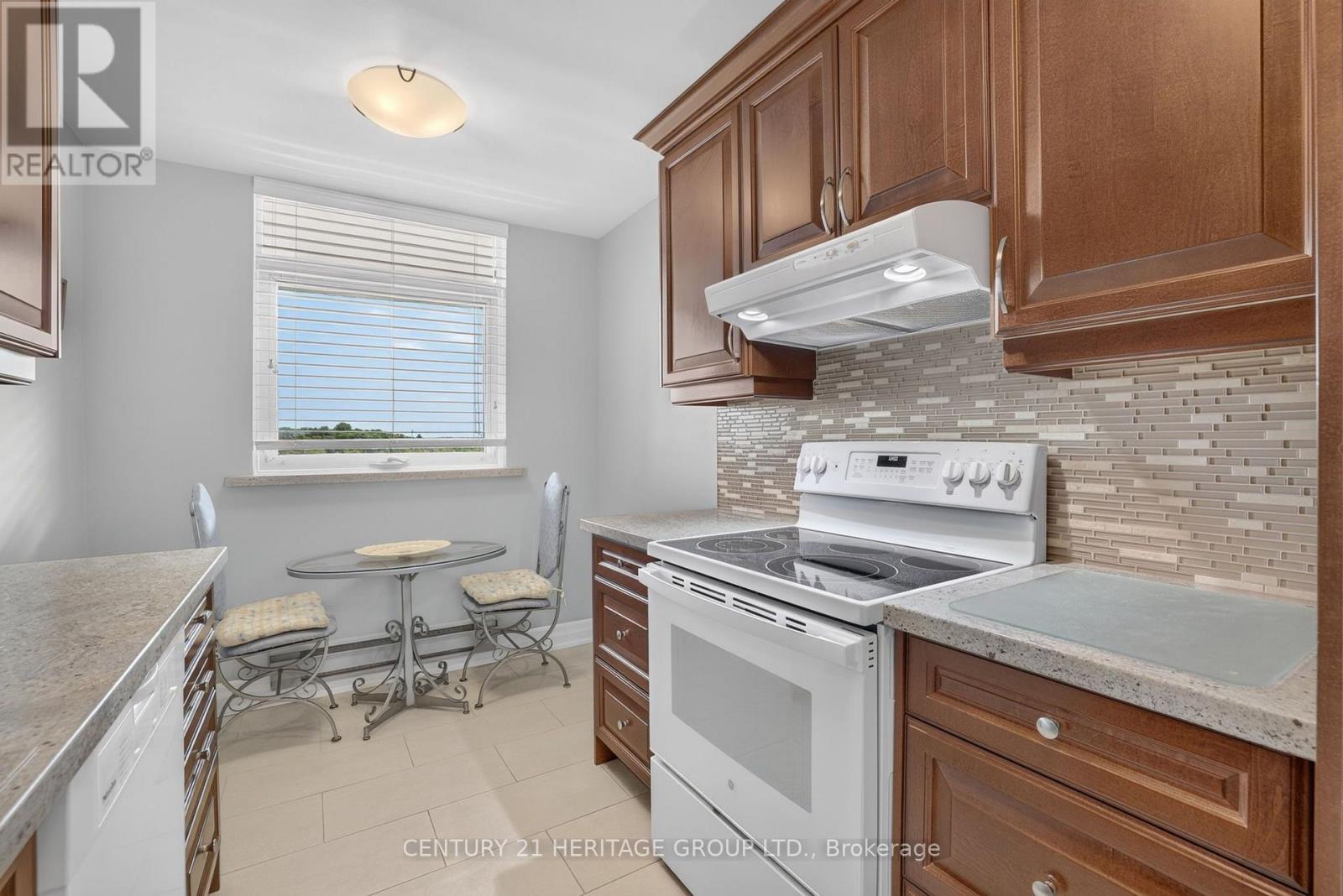 603 - 7811 Yonge Street, Markham (Thornhill), Ontario  L3T 4S3 - Photo 22 - N13639034