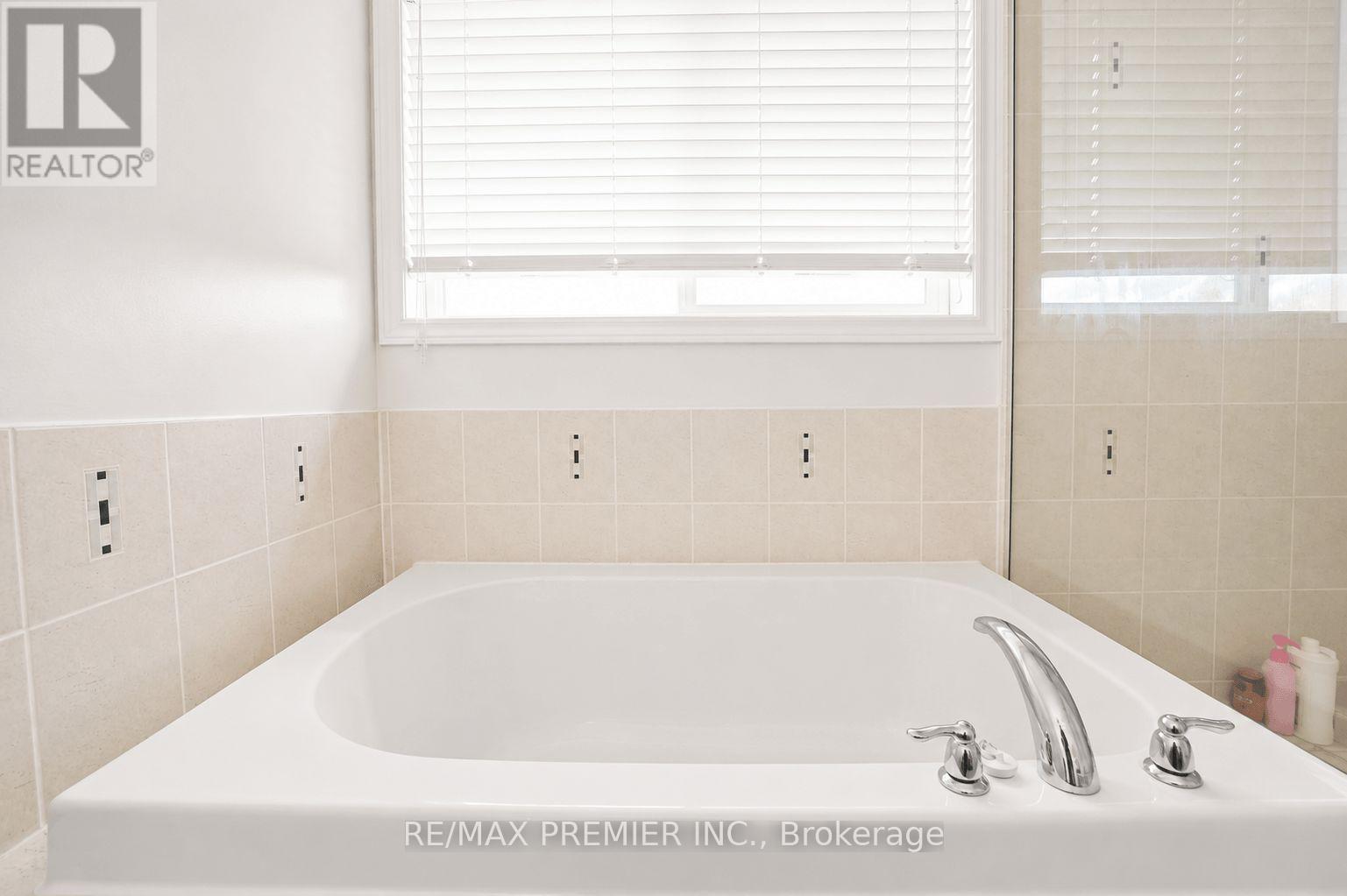 113 Mcgahey Street, New Tecumseth (Tottenham), Ontario  L0G 1W0 - Photo 25 - N13639050